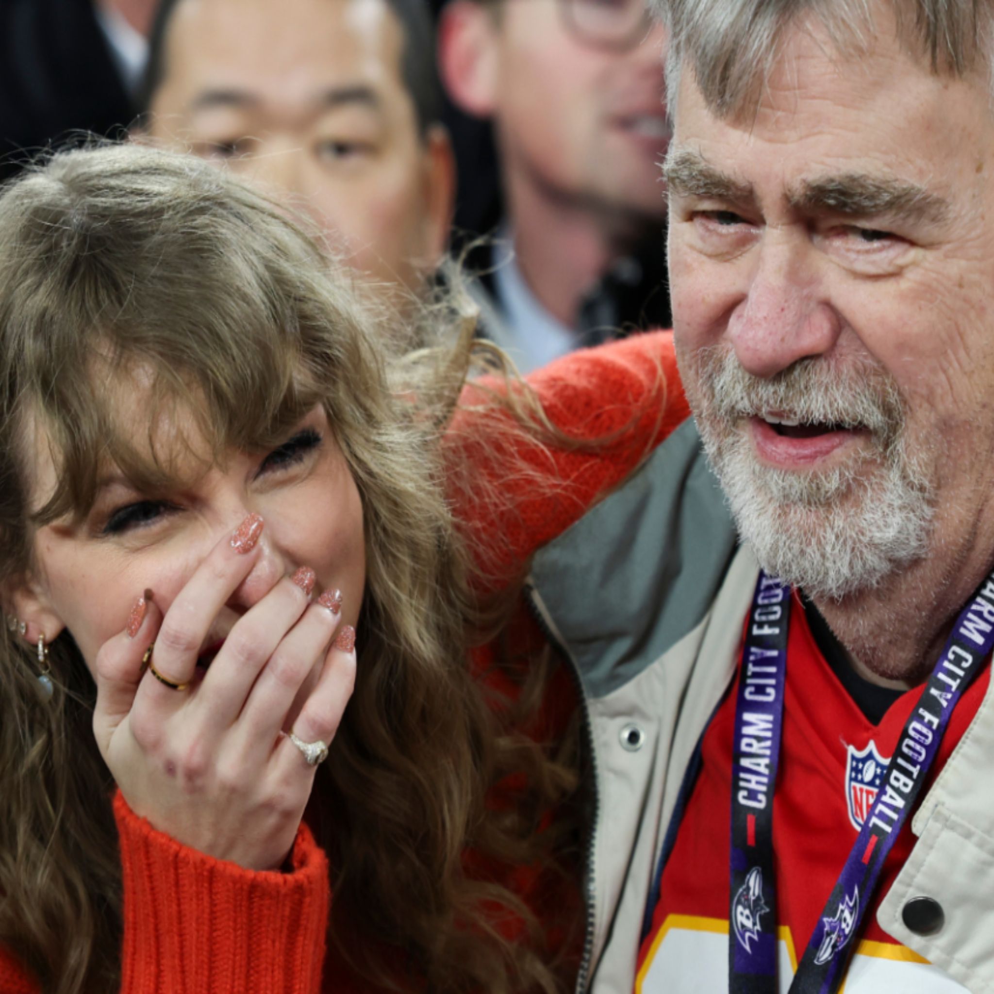 New Footage Show That Taylor Swift Calls Ed Kelce Dad As She Looks   Kelce 1 1 